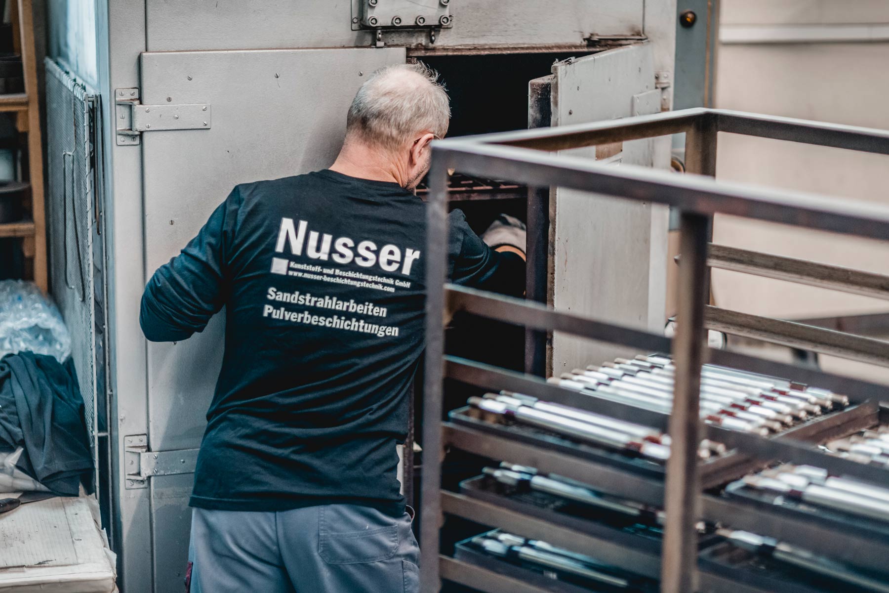 Nusser-Kunststoff--und-Beschichtungstechnik-GmbH-Wirbelsinterbeschichtungen-Slider-7